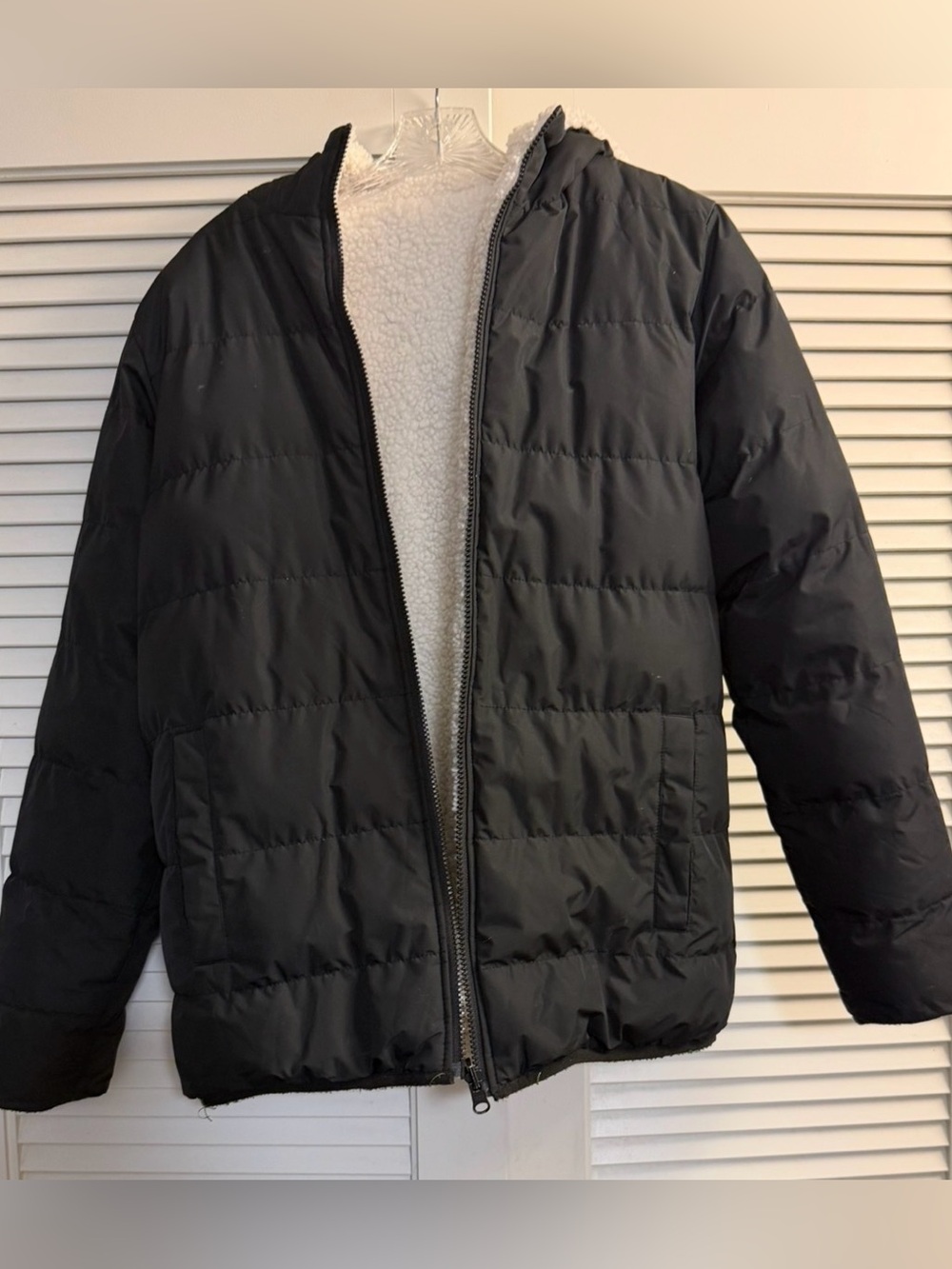 Wantdo women’s reversible Sherpa lined hooded jacket black size 14/16